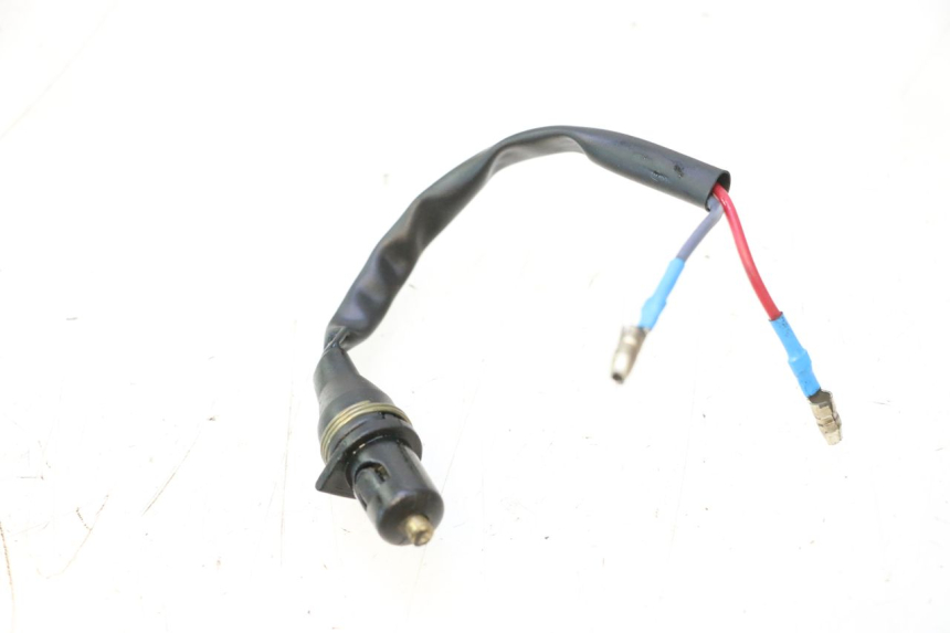 photo de RIGHT STOP LIGHT SWITCH RIDE KALLIO 50 (2010 - 2019) - Zoom on usage condition
