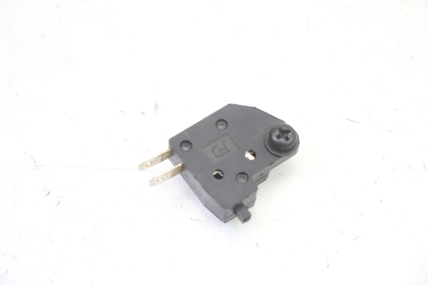 photo de RIGHT STOP LIGHT SWITCH PEUGEOT KISBEE 4T 50 (2018 - 2022) - Component detail