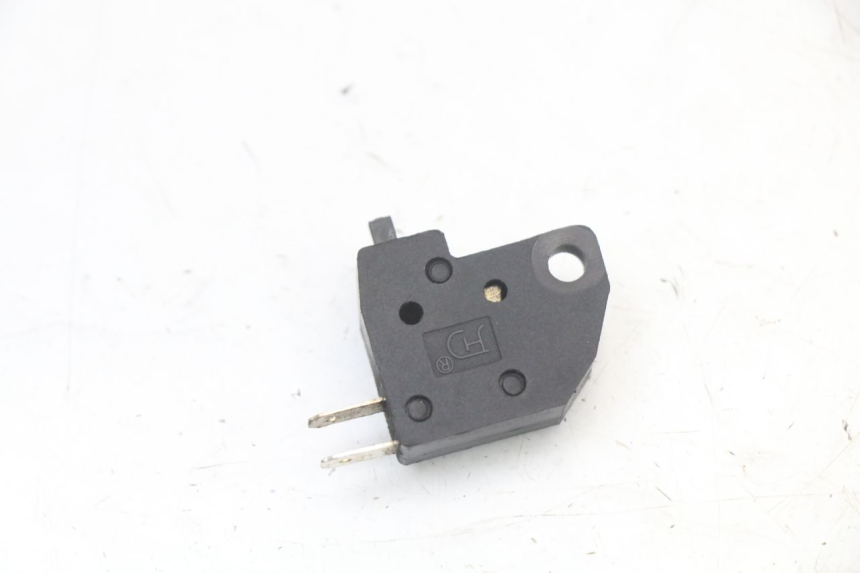 photo de RIGHT STOP LIGHT SWITCH KYMCO X-TOWN XTOWN 125 (2016 - 2021) - Main view