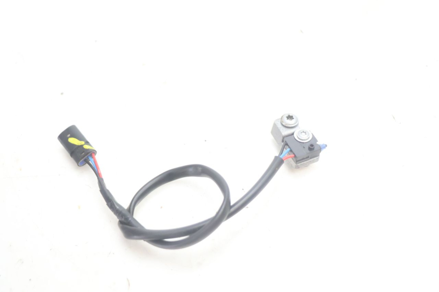photo de RIGHT STOP LIGHT SWITCH PIAGGIO MP3 HPE 530 (2022 - 2026) - Alternative perspective