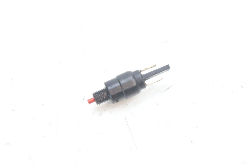 photo de RIGHT STOP LIGHT SWITCH PIAGGIO MP3 500 (2016 - 2018) - Main view