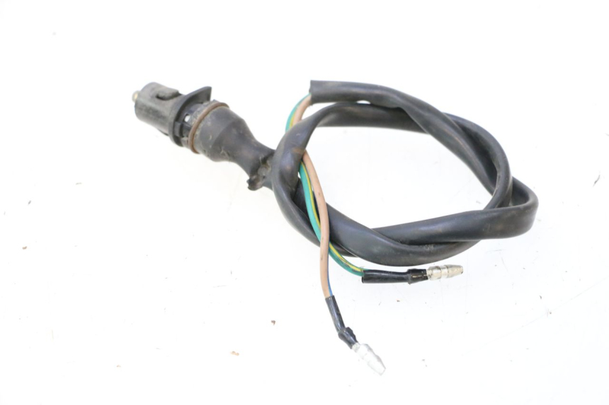 photo de RIGHT STOP LIGHT SWITCH KYMCO MXU R 250 (2004 - 2010) - Zoom on usage condition