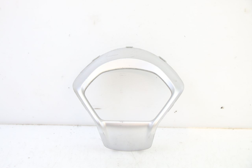 photo de RIGHT STOP LIGHT SWITCH KYMCO LIKE 4T 50 (2019 - 2025) - Technical close-up