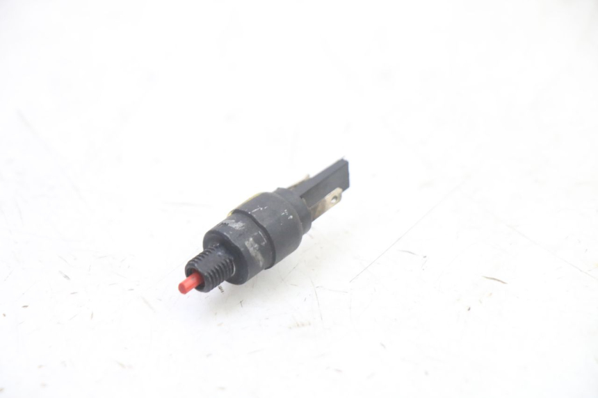 photo de RIGHT STOP LIGHT SWITCH PIAGGIO NEW TYPHOON 50 (2018 - 2021) - Component detail