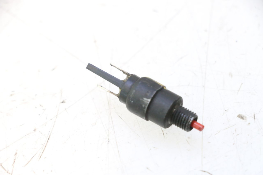 photo de RIGHT STOP LIGHT SWITCH PIAGGIO NEW TYPHOON 50 (2018 - 2021) - Main view