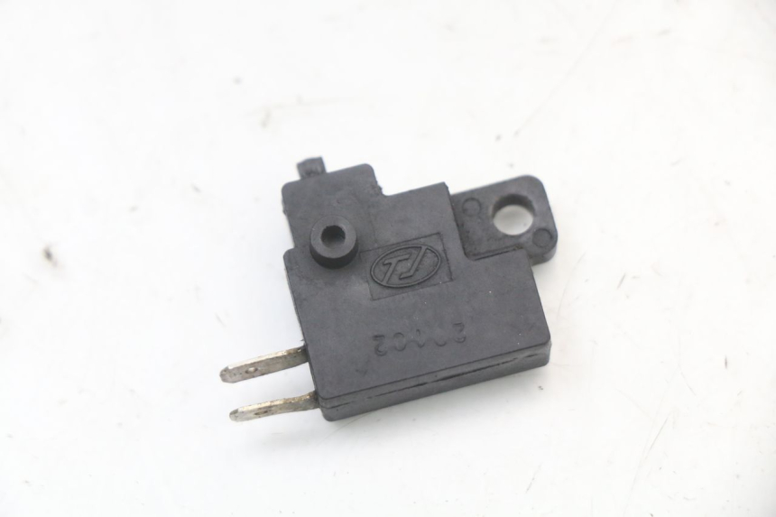 photo de RIGHT STOP LIGHT SWITCH MOTO GUZZI NORGE 8V GT 1200 (2011 - 2016) - Main view