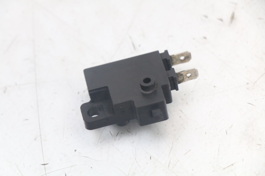 photo de RIGHT STOP LIGHT SWITCH HONDA NTV DEAUVILLE 650 (1998 - 2001) - Component detail