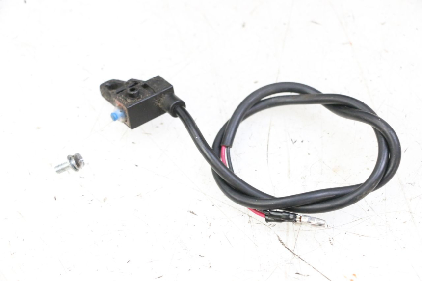 photo de RIGHT STOP LIGHT SWITCH JM MOTORS OLDIES GT 4T 50 (2018 - 2025) - Component detail