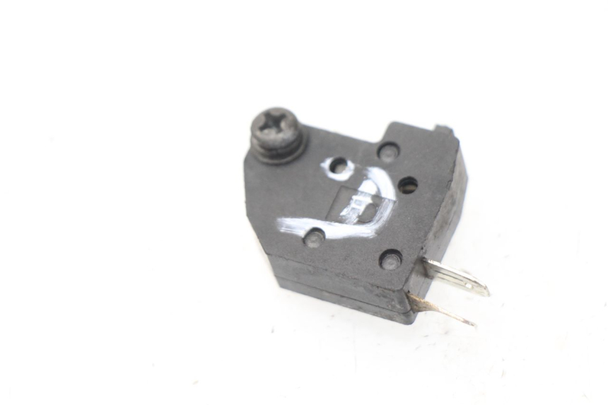 photo de RIGHT BRAKE LIGHT SWITCH SYM ORBIT 2 4T 50 (2008 - 2017) - Main view