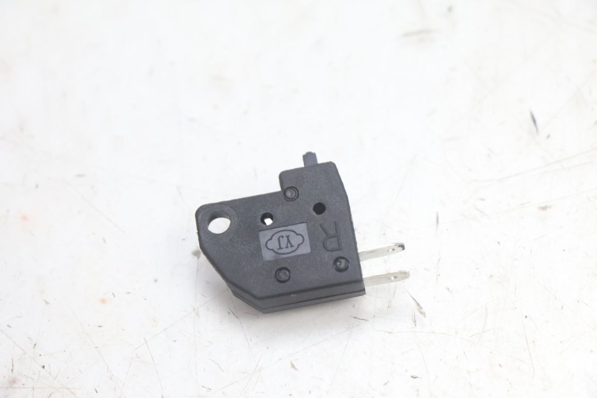 photo de RIGHT STOP LIGHT SWITCH JM MOTORS R-MAX TECH 50 (2024 - 2026) - Alternative perspective