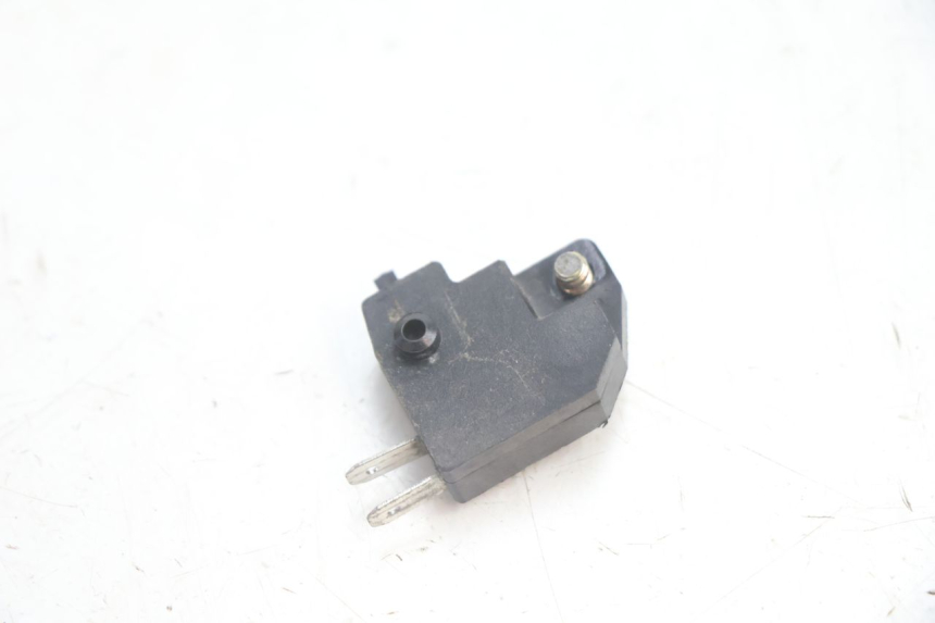 photo de RIGHT STOP LIGHT SWITCH LAZIO RENO 50 (2016 - 2021) - Zoom on usage condition