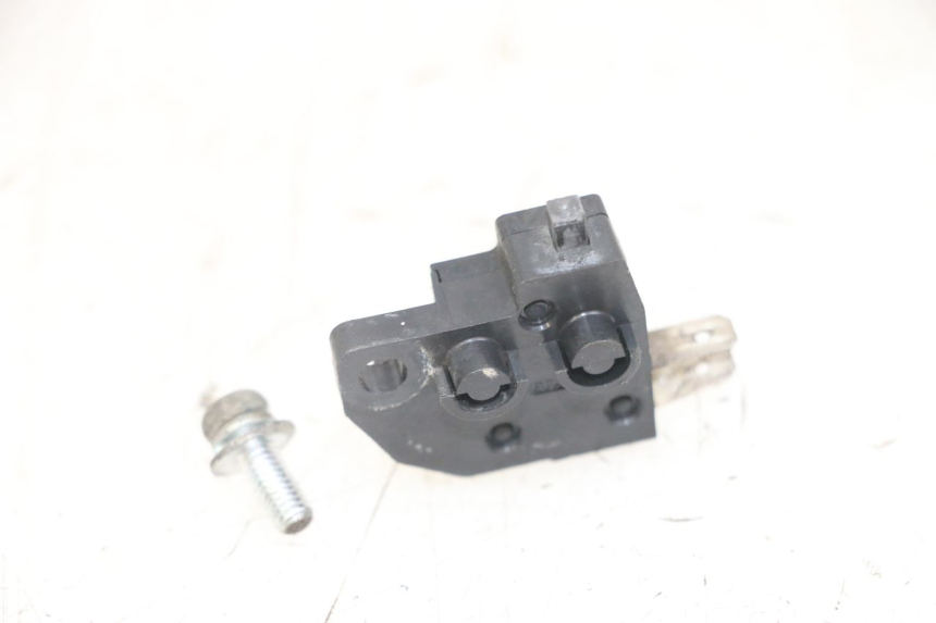 photo de RIGHT STOP LIGHT SWITCH PEUGEOT SATELIS 125 (2013 - 2018) - Component detail