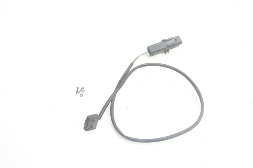 photo de RIGHT STOP LIGHT SWITCH PEUGEOT SATELIS 125 (2006 - 2009) - Main view