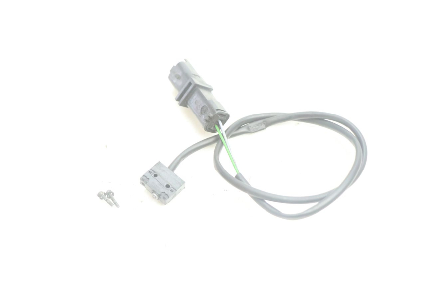 photo de RIGHT STOP LIGHT SWITCH PEUGEOT SATELIS 125 (2006 - 2009) - Zoom on usage condition