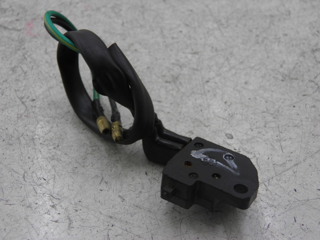 photo de RIGHT STOP LIGHT SWITCH SHENKE WACOX 50 (2010 - 2016) - Zoom on usage condition