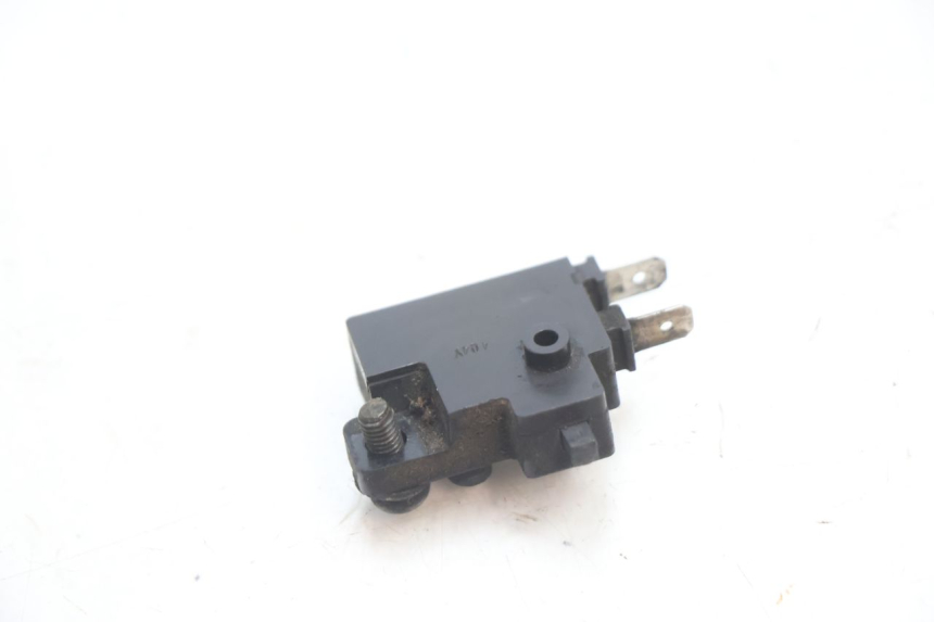 photo de RIGHT STOP LIGHT SWITCH HONDA ST PAN EUROPEAN 1100 (1990 - 2002) - Alternative perspective