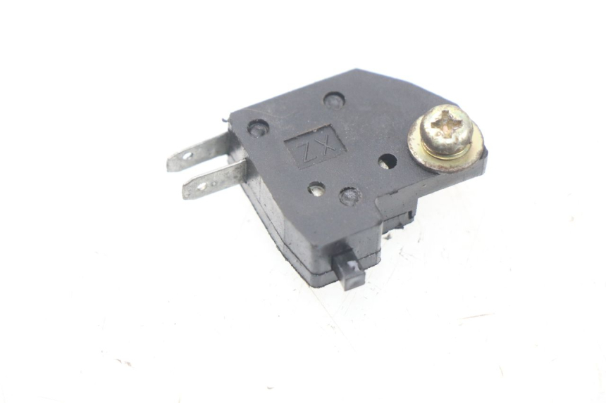 photo de RIGHT STOP LIGHT SWITCH PEUGEOT SUM UP 125 (2008 - 2013) - Main view