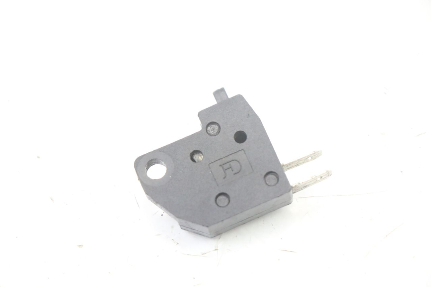 photo de RIGHT STOP LIGHT SWITCH TNT MOTOR ROMA 10' 2T 50 (2011 - 2018) - Main view
