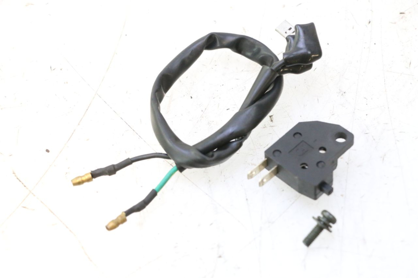photo de RIGHT STOP LIGHT SWITCH PEUGEOT TWEET 4T 50 (2018 - 2022) - Main view