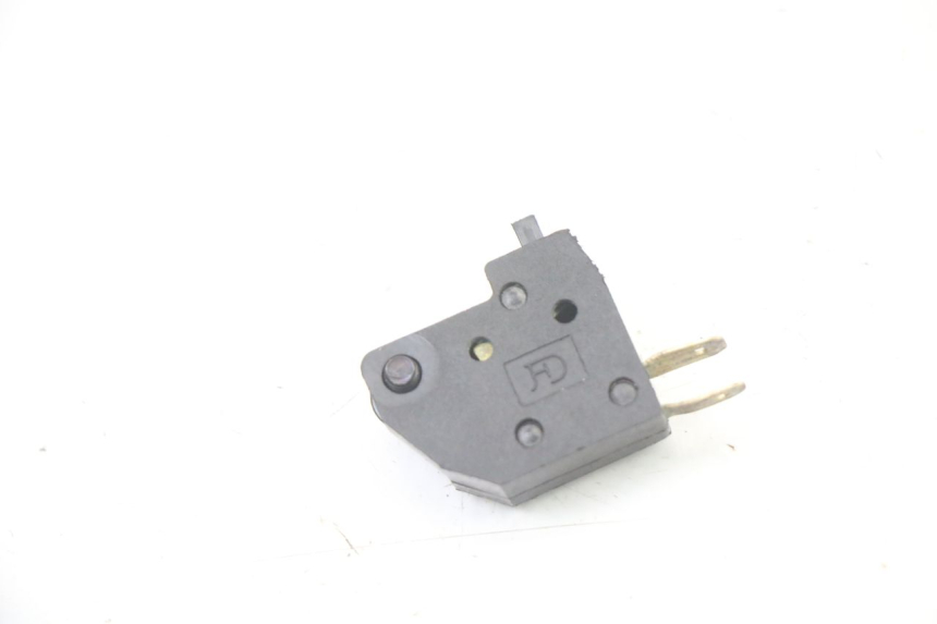 photo de RIGHT STOP LIGHT SWITCH PEUGEOT TWEET PRO CARGO 50 (2018 - 2022) - Main view