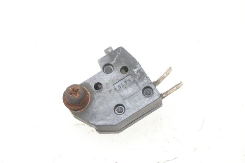 photo de RIGHT BRAKE LIGHT SWITCH SUZUKI UH BURGMAN 125 (2002 - 2006) - Main view