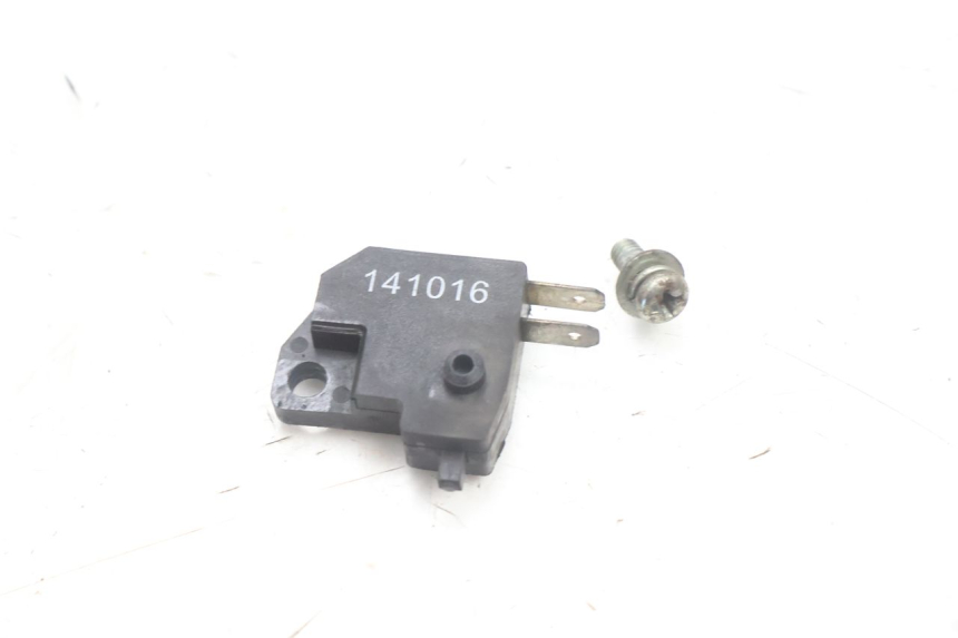 photo de RIGHT STOP LIGHT SWITCH DAELIM VJ ROADWIN 125 (2004 - 2007) - Alternative perspective