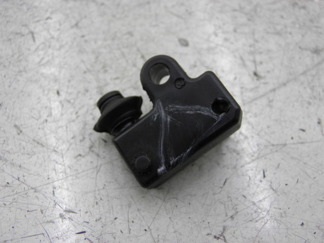 photo de RIGHT STOP LIGHT SWITCH YAMAHA XP T-MAX 500 (2000 - 2003) - Main view