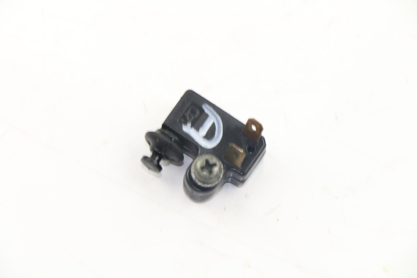 photo de RIGHT STOP LIGHT SWITCH YAMAHA XP T-MAX TMAX ABS 500 (2004 - 2007) - Main view
