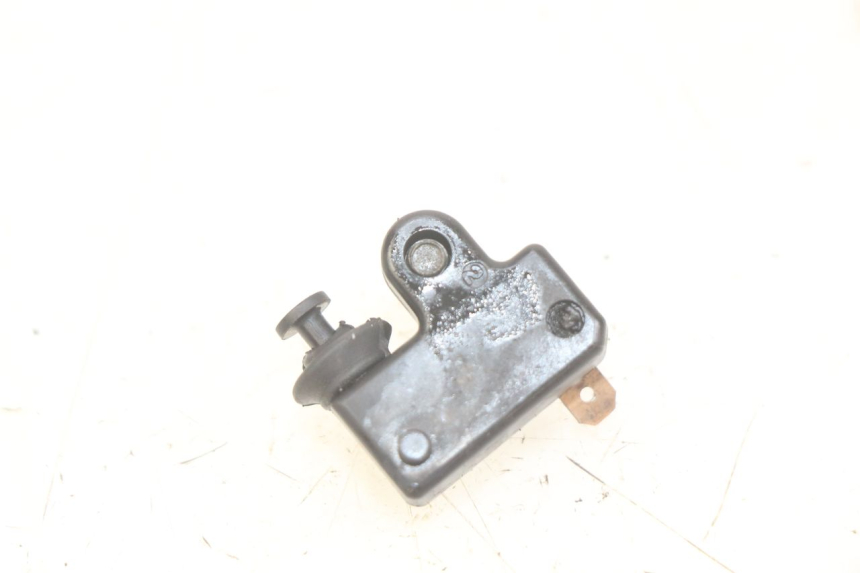 photo de RIGHT BRAKE LIGHT SWITCH YAMAHA YP MAJESTY 400 (2004 - 2008) - Component detail