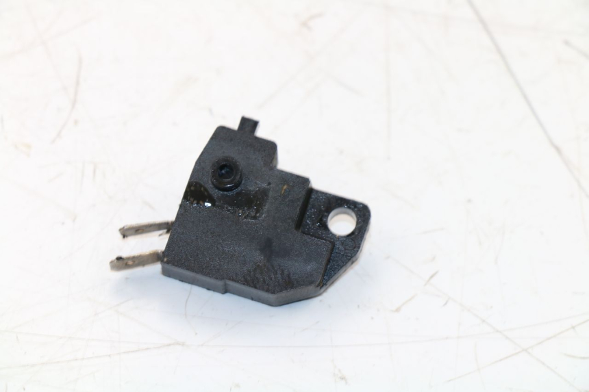 photo de RIGHT STOP LIGHT SWITCH KAWASAKI Z 750 (2003 - 2006) - Zoom on usage condition