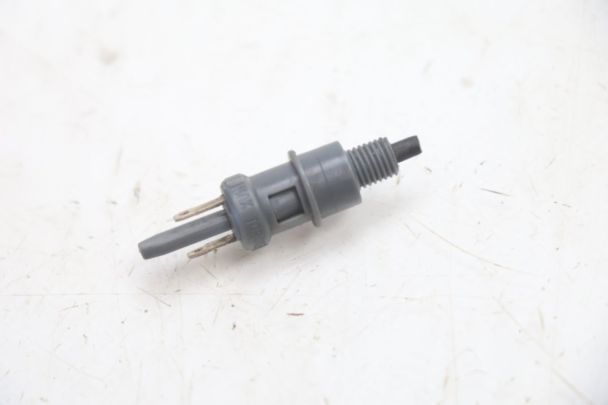 photo de RIGHT STOP LIGHT SWITCH PIAGGIO ZIP 2T 50 (2009 - 2019) - Component detail
