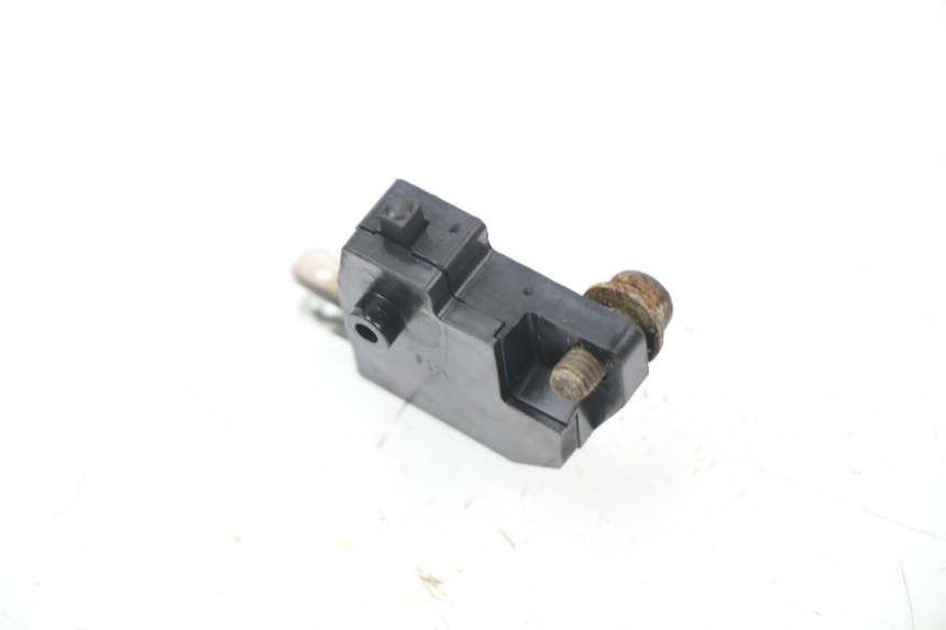 photo de RIGHT STOP LIGHT SWITCH KAWASAKI ZZR 600 (1995 - 2004) - Zoom on usage condition
