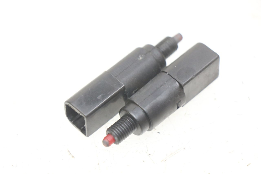 photo de STOP LIGHT SWITCH PIAGGIO FLY 100 (2006 - 2010) - Main view