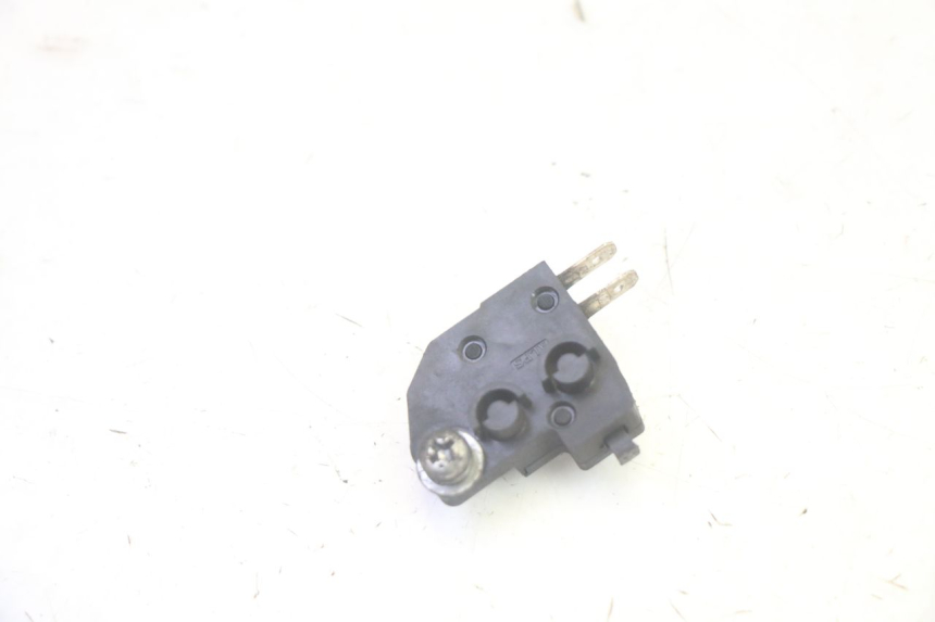photo de LEFT BRAKE LIGHT SWITCH SUZUKI BURGMAN 125 (2007 - 2014) - Component detail