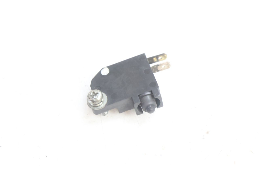 photo de LEFT BRAKE LIGHT SWITCH SUZUKI BURGMAN 125 (2007 - 2014) - Component detail