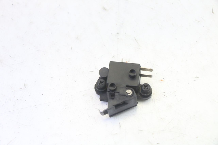 photo de LEFT STOP LIGHT SWITCH HONDA FES S-WING SWING ABS 125 (2007 - 2015) - Component detail