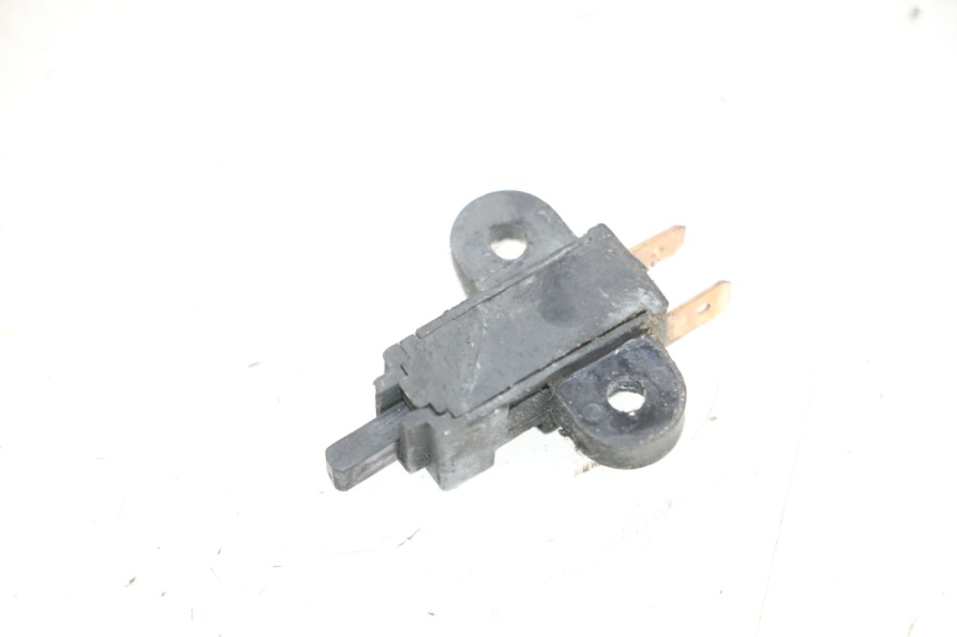 photo de LEFT STOP LIGHT SWITCH MBK FLIPPER 115 (2013 - 2017) - Zoom on usage condition