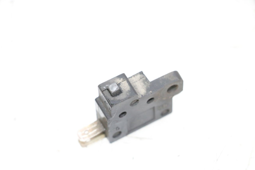 photo de LEFT STOP LIGHT SWITCH KYMCO GRAND DINK 125 (2002 - 2007) - Zoom on usage condition