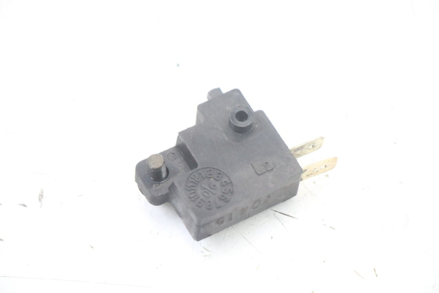 photo de LEFT STOP LIGHT SWITCH KYMCO XCITING 500 (2007 - 2010) - Zoom on usage condition