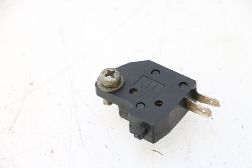 photo de LEFT STOP LIGHT SWITCH KYMCO LIKE 125 (2009 - 2016) - Zoom on usage condition