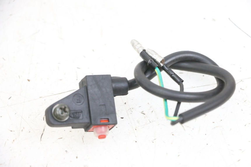 photo de LEFT STOP LIGHT SWITCH EFUN PUSA 1 - Alternative perspective