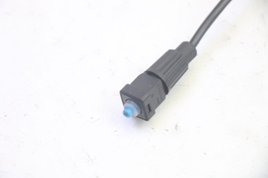 photo de LEFT STOP LIGHT SWITCH JM MOTORS SANTANA EVO 50 (2024 - 2026) - Zoom on usage condition