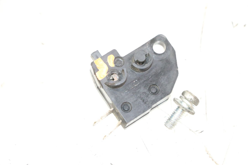 photo de LEFT STOP LIGHT SWITCH PEUGEOT SATELIS 125 (2013 - 2018) - Alternative perspective