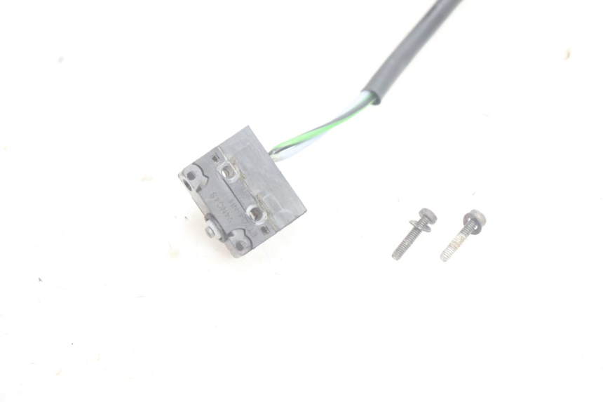 photo de LEFT BRAKE LIGHT SWITCH PEUGEOT SATELIS 125 (2006 - 2009) - Component detail