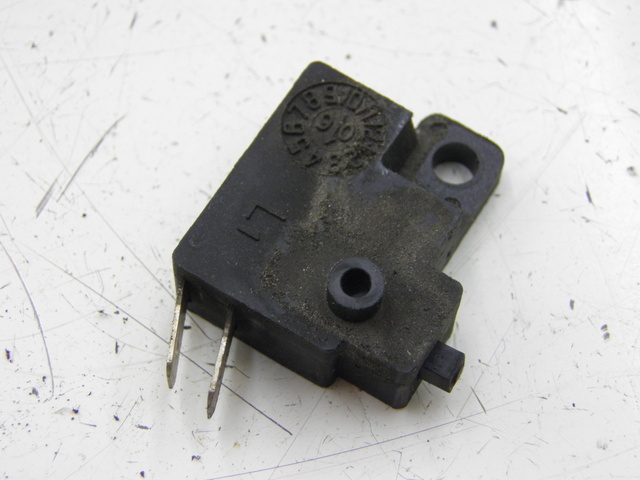 photo de LEFT STOP LIGHT SWITCH SYM GTS 125 (2005 - 2008) - Component detail