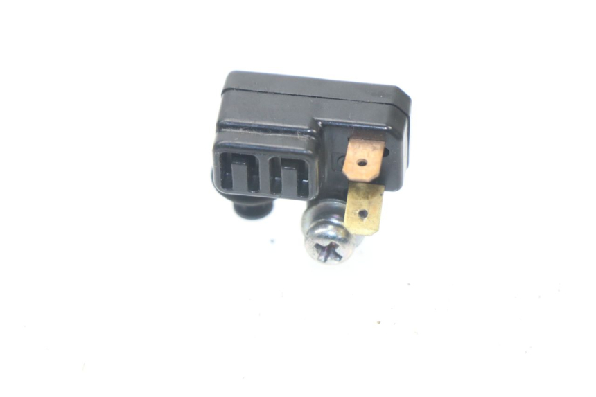 photo de LEFT STOP LIGHT SWITCH YAMAHA XMAX X-MAX ABS 125 (2014 - 2016) - Component detail