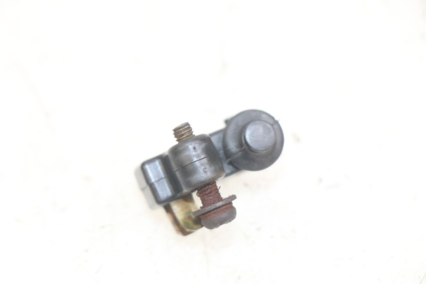photo de LEFT BRAKE LIGHT SWITCH YAMAHA X-MAX XMAX 250 (2006 - 2009) - Component detail