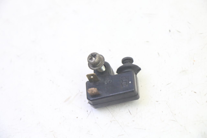 photo de LEFT BRAKE LIGHT SWITCH YAMAHA X-MAX XMAX 250 (2006 - 2009) - Component detail