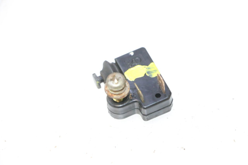 photo de LEFT BRAKE LIGHT SWITCH YAMAHA XMAX X-MAX 125 (2006 - 2009) - Main view