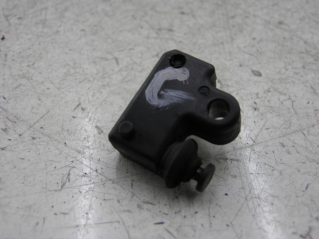 photo de LEFT STOP LIGHT SWITCH YAMAHA XP T-MAX 500 (2000 - 2003) - Main view